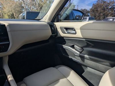 2022 Nissan Pathfinder - Photo 16