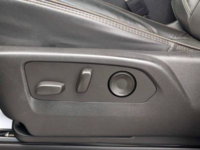 2021 Chevrolet Suburban - Photo 20