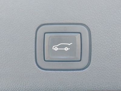 2021 Chevrolet Tahoe - Photo 14