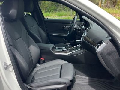2021 BMW 3 Series - Photo 12