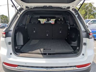 2024 Jeep Grand Cherokee - Photo 12