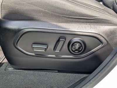 2024 Jeep Grand Cherokee - Photo 19
