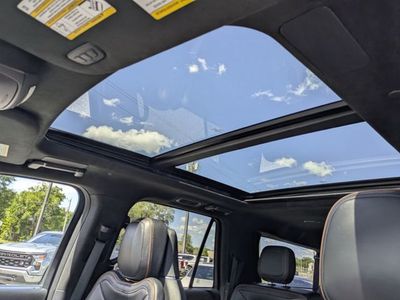2022 Lincoln Navigator L - Photo 23