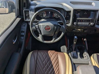 2024 Nissan Frontier - Photo 16