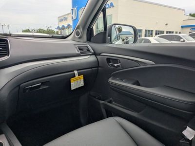 2026 Honda Ridgeline - Photo 16
