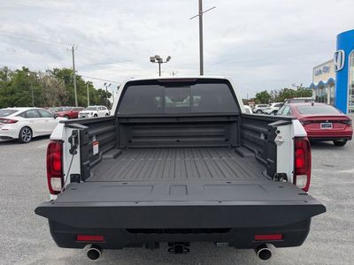 2026 Honda Ridgeline - Photo 12