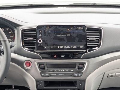 2026 Honda Ridgeline — photo 16 view