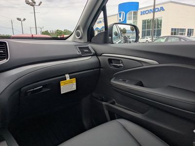 2026 Honda Ridgeline - Photo 16