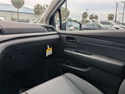 2026 Honda Odyssey - Photo 18