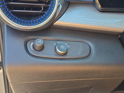 2025 Chevrolet Trax - Photo 27