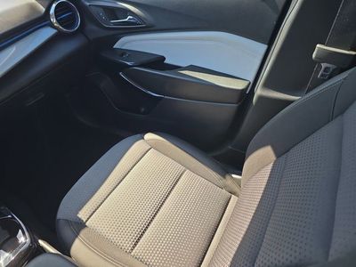 2025 Chevrolet Trax - Photo 15