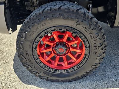 2022 Nissan Titan - Photo 36
