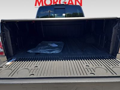 2022 Nissan Titan - Photo 10