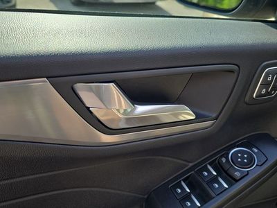 2021 Ford Escape Hybrid - Photo 18