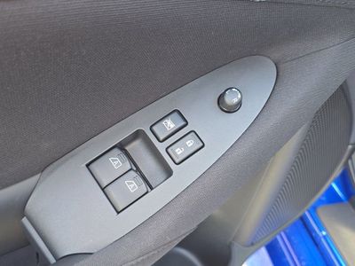 2026 Nissan Z - Photo 15