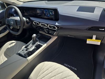2026 Nissan Sentra — photo 11 view