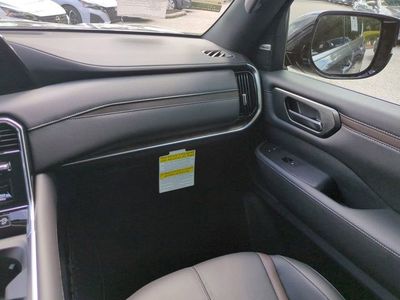 2026 Nissan Armada - Photo 15