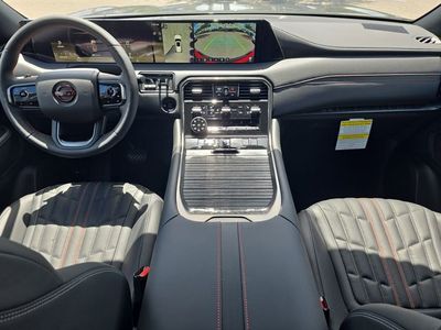 2026 Nissan Armada - Photo 13