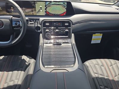 2026 Nissan Armada - Photo 15