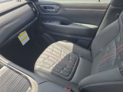 2026 Nissan Armada - Photo 16