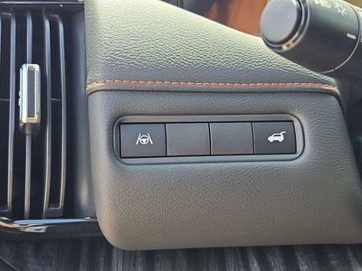 2026 Nissan Armada - Photo 32