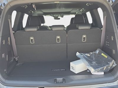 2026 Nissan Armada - Photo 10