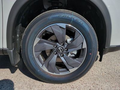 2026 Nissan Rogue — photo 11 view