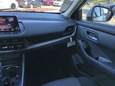 2026 Nissan Rogue — photo 15 view