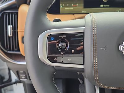2026 Nissan Armada - Photo 32