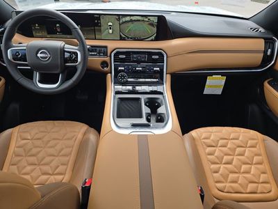 2026 Nissan Armada - Photo 13