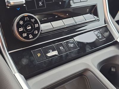 2026 Nissan Armada - Photo 29