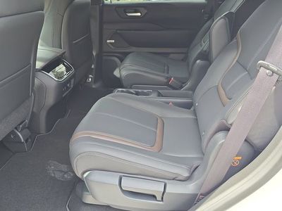2026 Nissan Armada - Photo 19