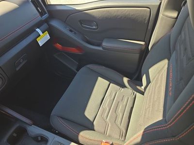 2026 Nissan Frontier - Photo 15