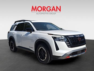 2026 Nissan Pathfinder — side profile view