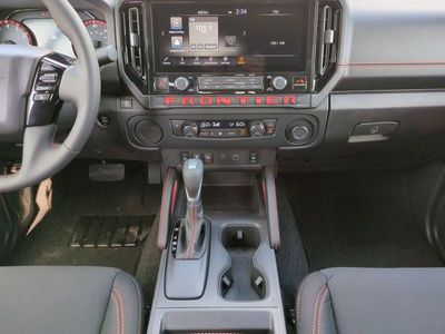 2026 Nissan Frontier — photo 16 view