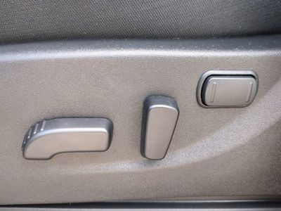 2026 Nissan Frontier — photo 17 view