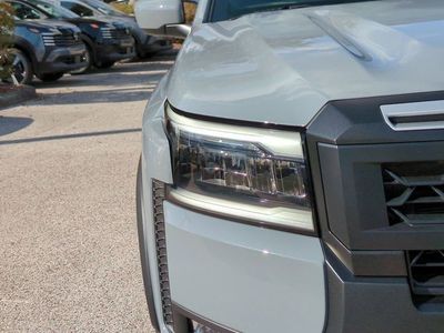 2026 Nissan Frontier — photo 9 view