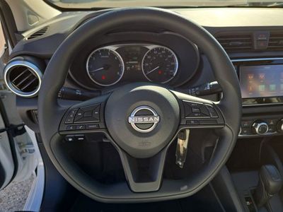 2025 Nissan Versa - Photo 29