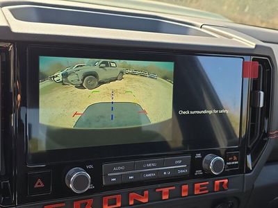 2026 Nissan Frontier - Photo 23