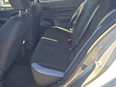 2025 Nissan Versa - Photo 18