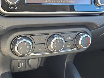 2025 Nissan Versa - Photo 26