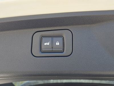 2026 Nissan Armada - Photo 13