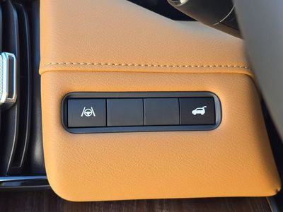 2026 Nissan Armada - Photo 32