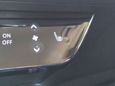 2026 Nissan Kicks - Photo 21
