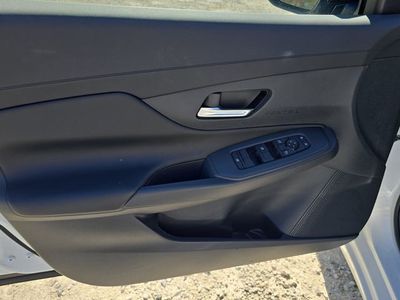 2026 Nissan Sentra — photo 17 view