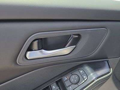 2026 Nissan Rogue — photo 19 view