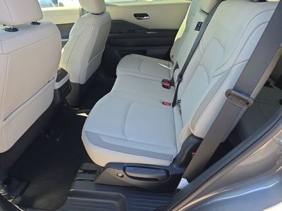 2026 Nissan Pathfinder - Photo 17