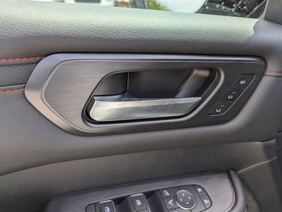 2026 Nissan Armada - Photo 21