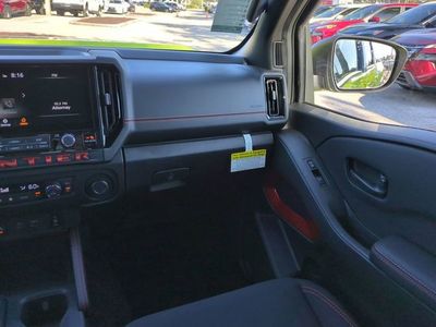 2026 Nissan Frontier - Photo 14