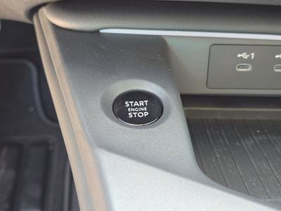 2026 Nissan Sentra — photo 27 view